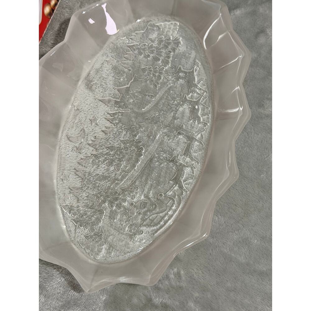 Mikasa NOS Frosted Glass Christmas Winter Village Serving Tray w Box - Picture 3 of 8